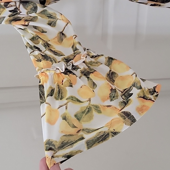 Mishca Size S Lemon / Citrus Babydoll Style Blouse, Sheer, Bell Sleeve, EUC - Picture 2 of 12